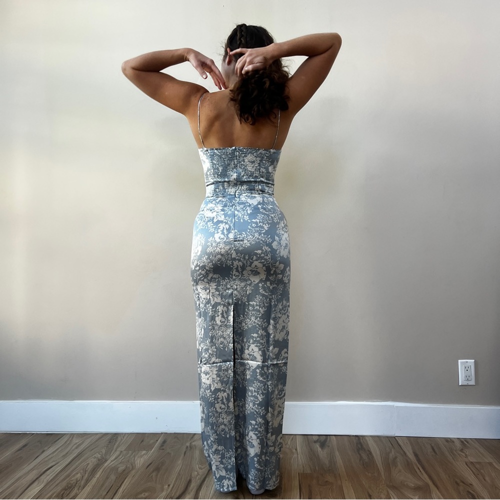 Reformation Frankie Silk Dress | Porcelain 🕸Silk🕸 🎉Original - Picture 4 of 15